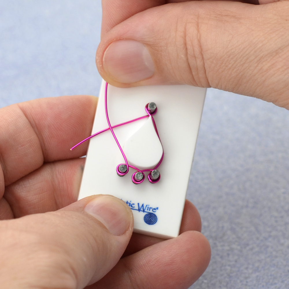 Findings Forms, Teardrop Connector Jig, 1 pc - Image 2