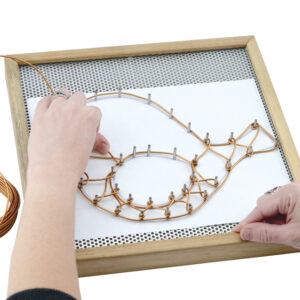 Wire Wizard Really Big Jig, 12 x 12 in / 30.5 x 30.5 cm Work Area, 11.25 x 11.25 in / 28.57 x 28.57 cm, 50 Pegs